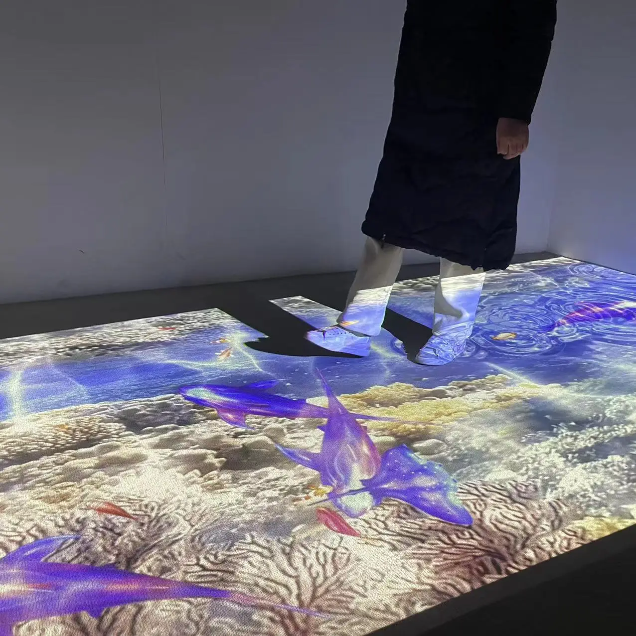 OEM Factory Alibaba Stock Price With interactive floor Video Display Function