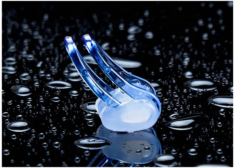 Amazon sells high able to float lighthearted Silicone free diving swimming nose clips 3 layer earplugs surf ear plugs