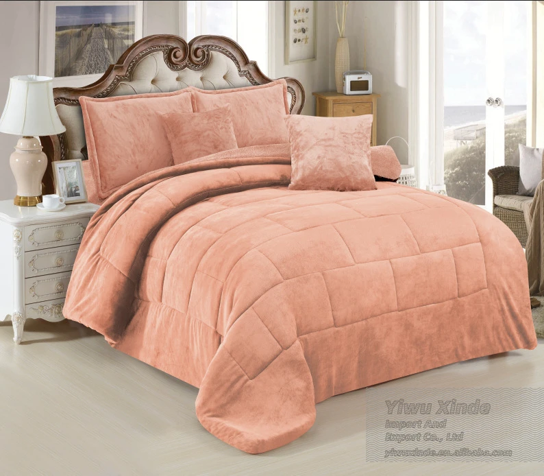 Wholesale 7 piece comforter sets Plush Velvet Solid Plain Comforter Set super king comforter set with pillow case for bedding