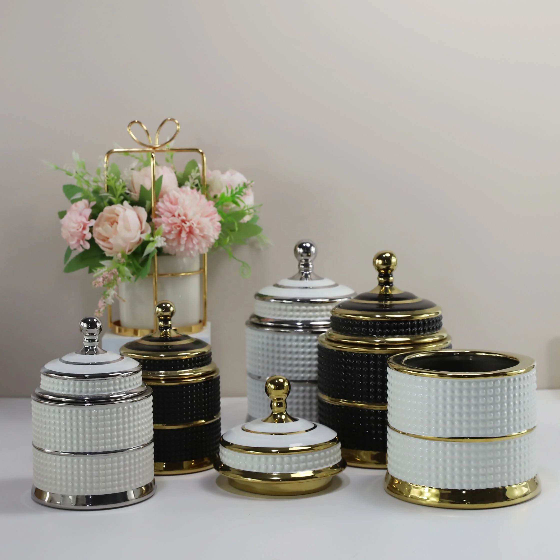 Luxury White Home  Decoration Ceramic Jar DIY Scented Candle Gift Set Lemongrass Soy Candles Private Label Custom