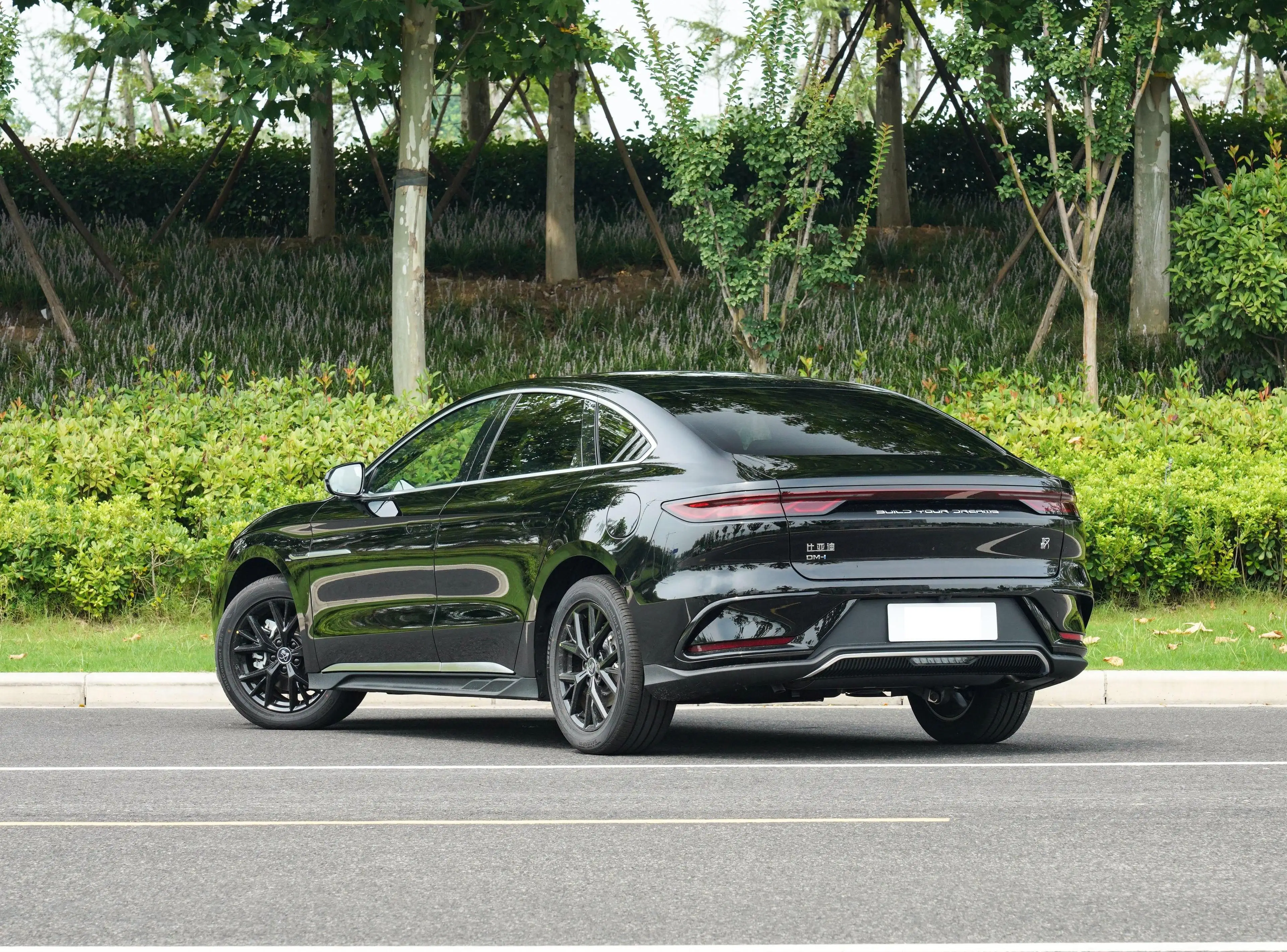 New Energy Vehicle 4Wd Byd Han Dmi Dm-I Plus Honor Edition Import Long endurance Black Knight Ev Electric Car 2023 Fast delivery