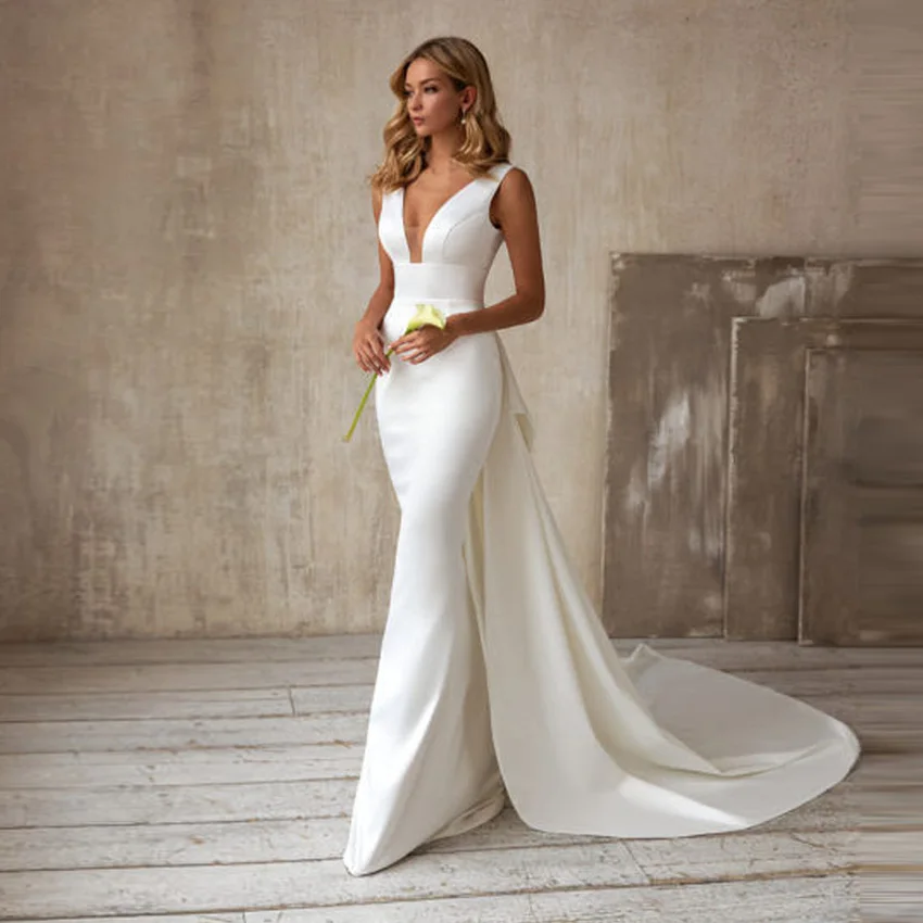 Wholesale 2024 New white elegant chapel train boho chic wedding dress autotest k003 luxury mermaid wedding dress