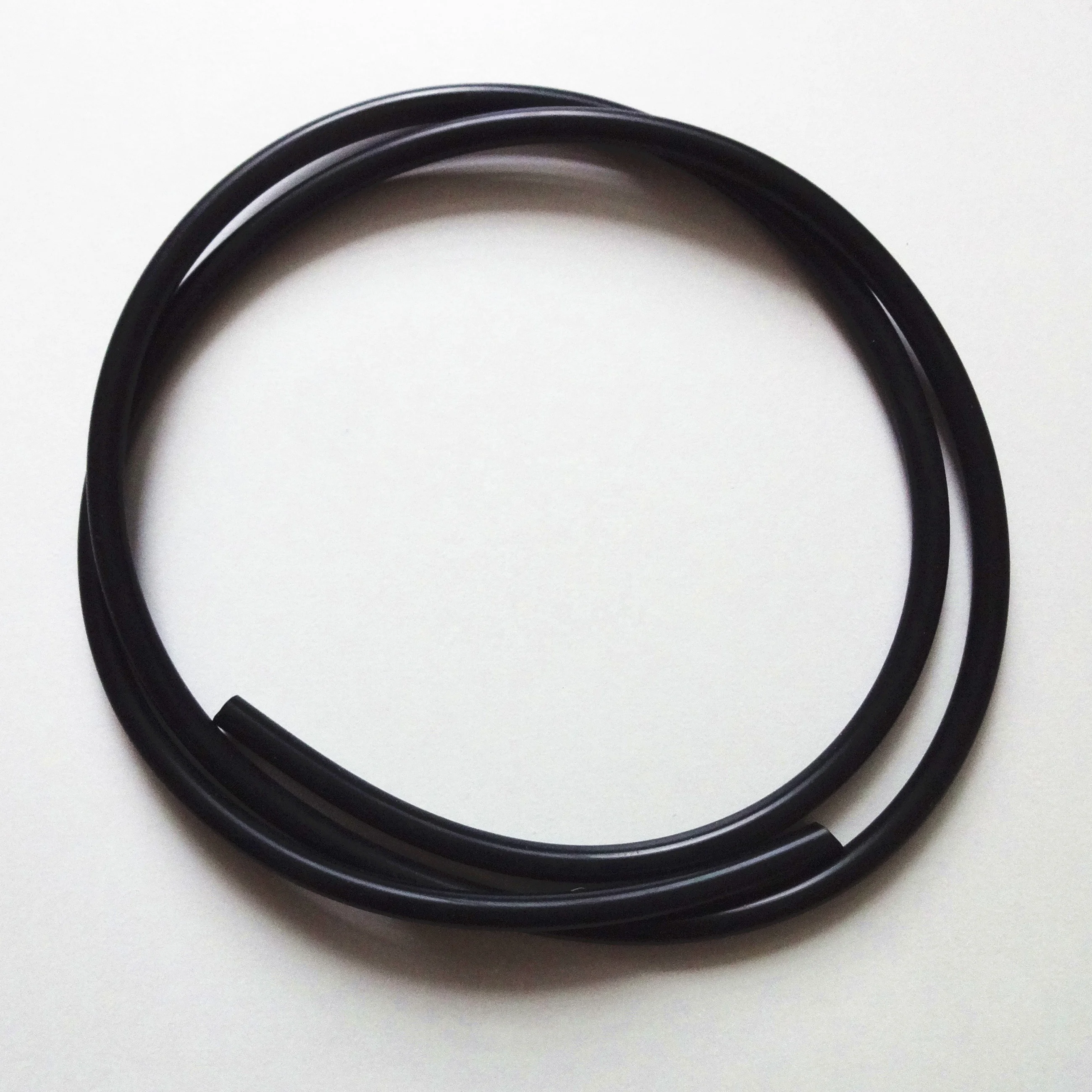 Customized Size Good Quality Brown And Black Silicone O Ring FKM O-ring Rubber Cord Strip Made In China