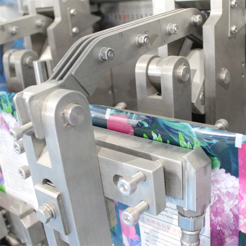 Automatic dried mushroom snacks ice cube crisps doypack pouch packing machine nuts weight and packing machine