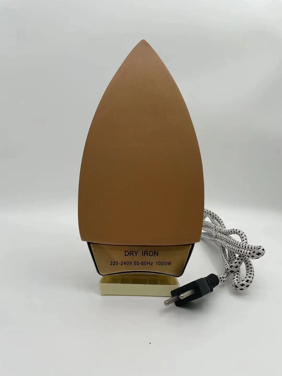 Jiema Electrical Appliance Factory, which has been exporting for 21 years, mainly produces a variety of electric irons