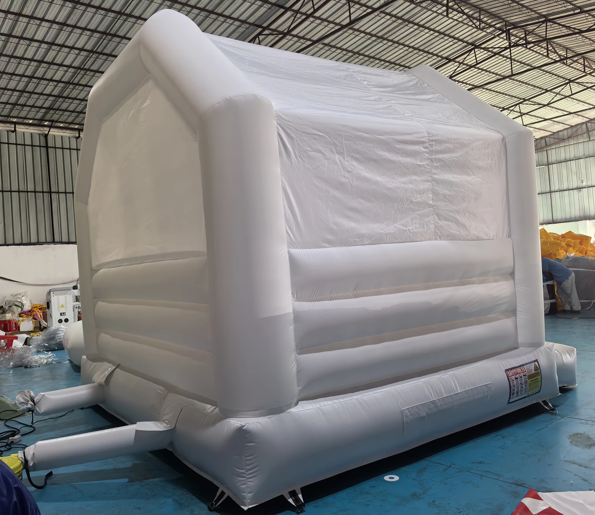 Factory price wedding inflatable white bouncy castle outdoor pvc bouncing castle