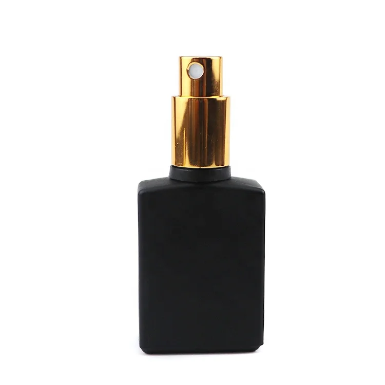 wholesale bulk recycled empty room perfume  arabic 30 ml custom made cap black matte rectangle spray bottles glass for skincare