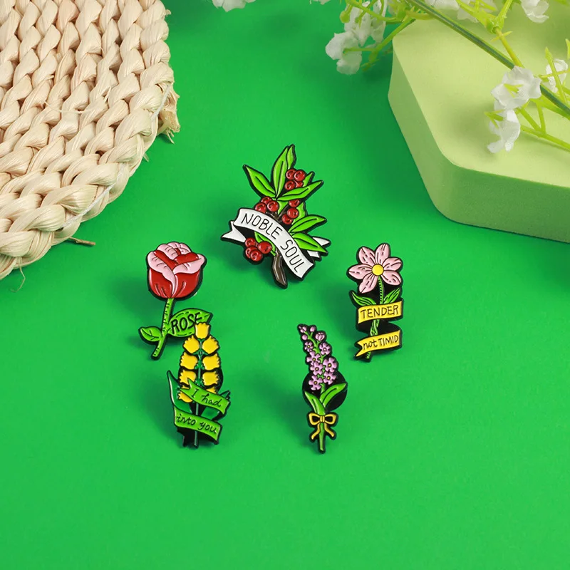 Factory 100% OEM custom design elegant colorful flower beautiful brooch badge metal zinc alloy crafts hard soft enamel lapel pin