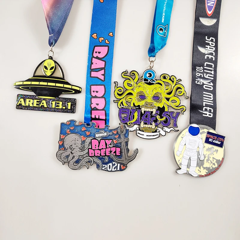 Sport Events Medal Soccer Medallion 3d Bicycle Riding Medals Custom Swim Running Shooting Metal Antique Copper Bike Medal