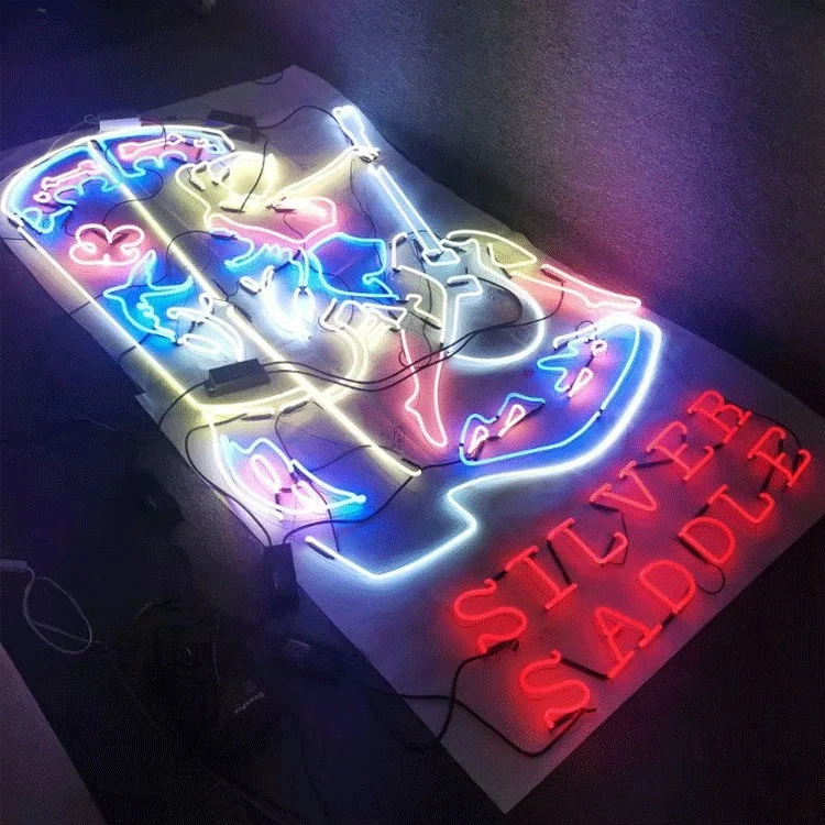 Retro Giant Dragon Glass Tube Neon Sign Honkong Style Neon Tubing Display