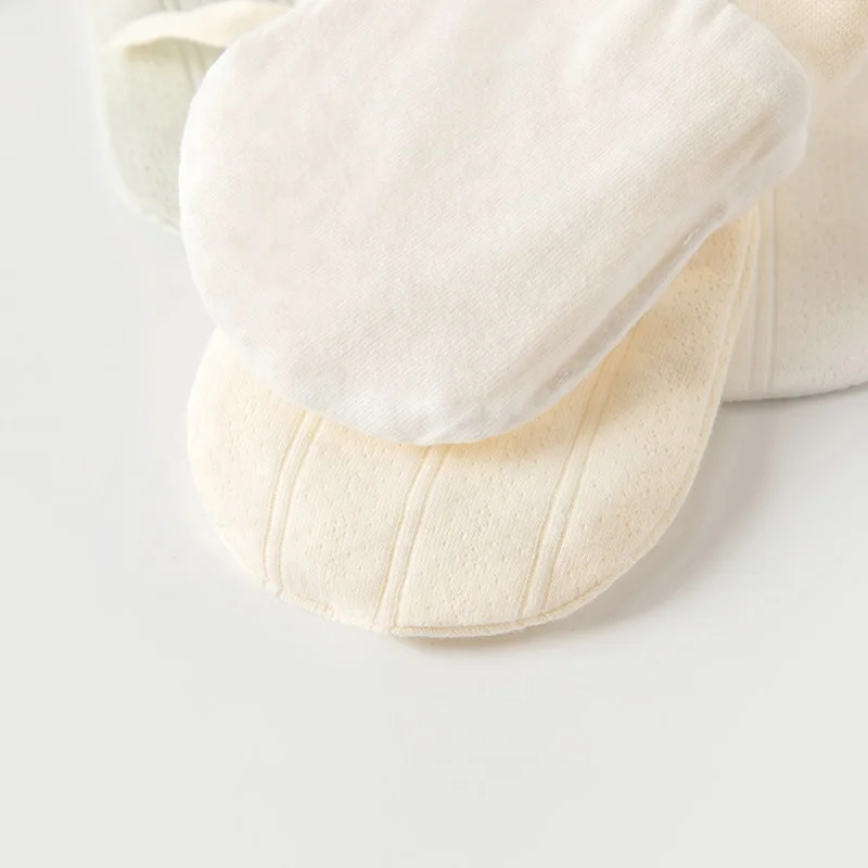 Варежки для новорожденных из муслина с защитой от царапин BUK-Four Seasons