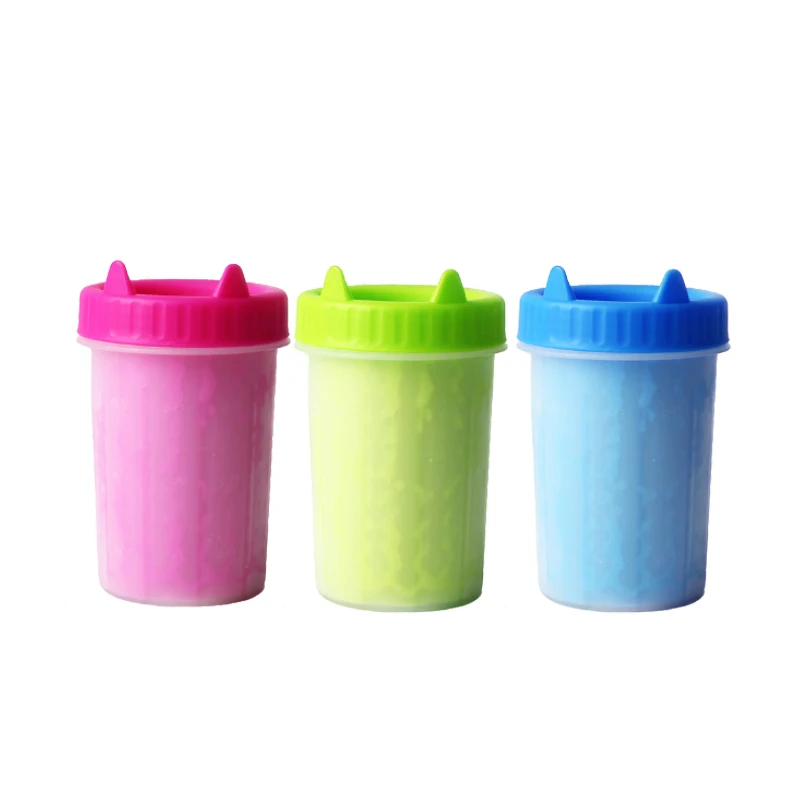 Hot Sale Durable Portable Silicone Pet Washing Cup Cat Dog Foot Washer Cleaner Pet Paw Washer