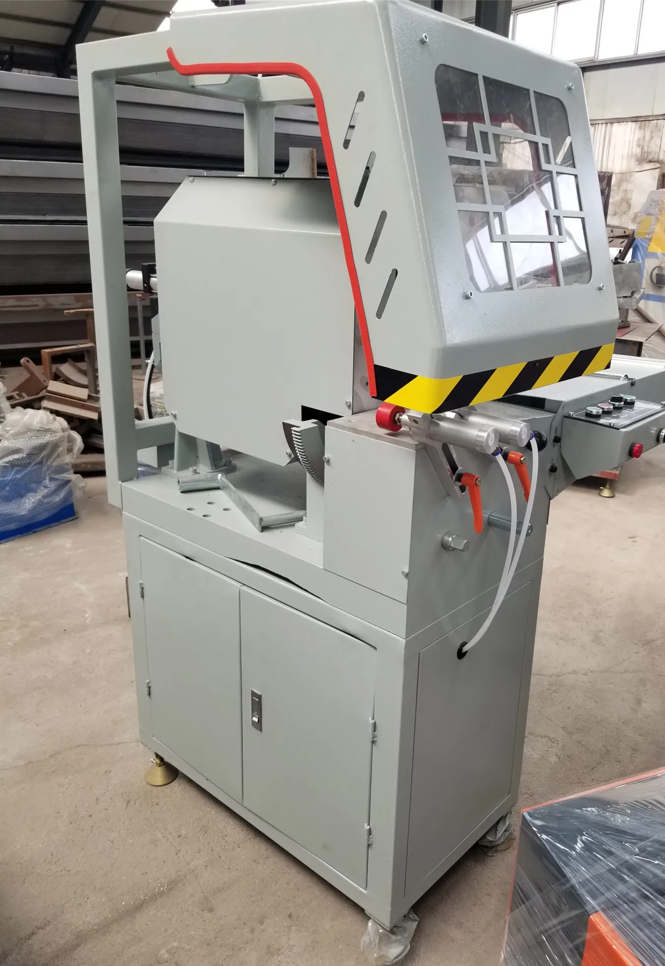 Single Head Aluminum Cutting Machine for UPVC Aluminum Window and Door Making Machine