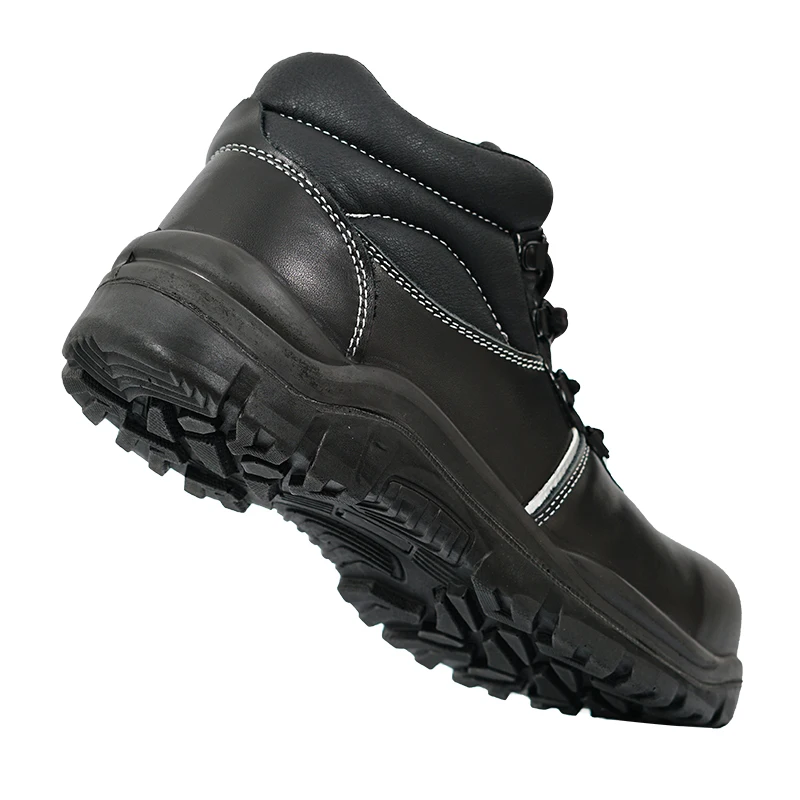 2022 New Arrivals Men Oil Resistant Safety Shoes Industrial Work Safety Boots With Steel Toe