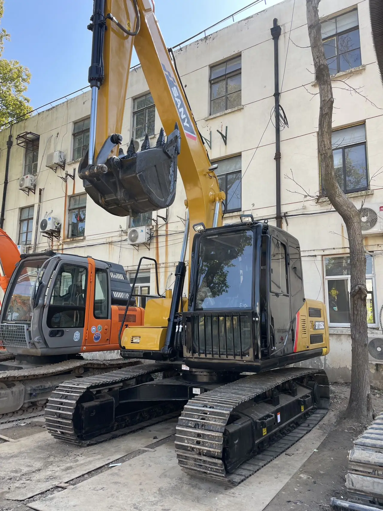 Good condition second hand  sany 135 excavator for construction with high quality from China for sale