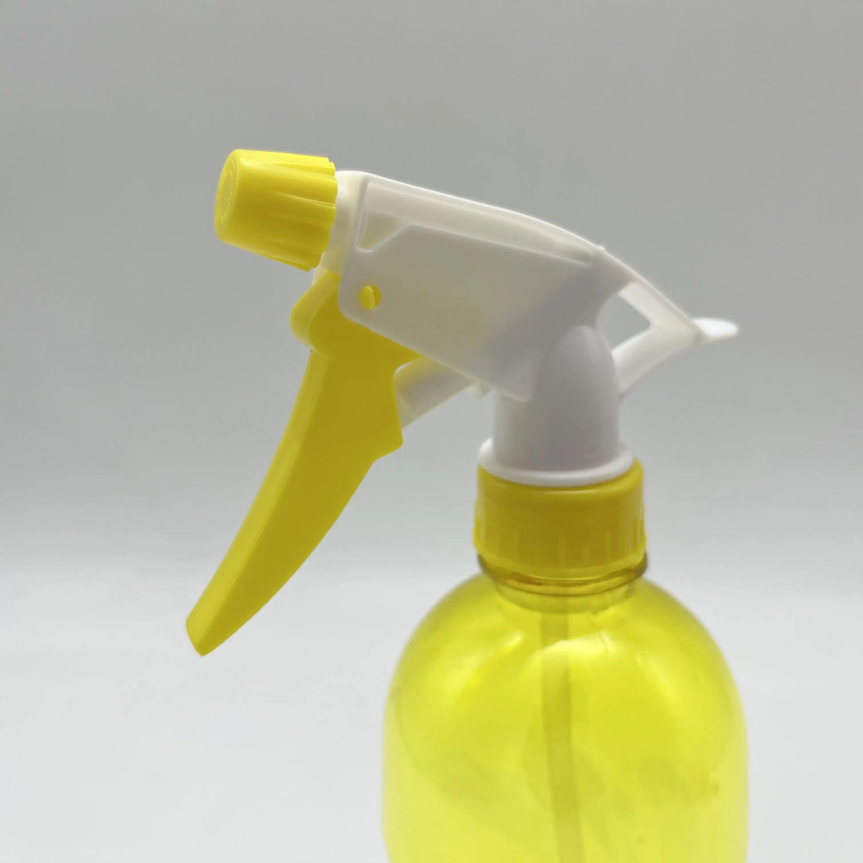 470ML PLASTIC SPECIAL SHAPE  SPRAY TRIGGER HOUSEHOLD  PORTABLE MISTER BOTTLE WATER SPRAYER FOR GARDEN