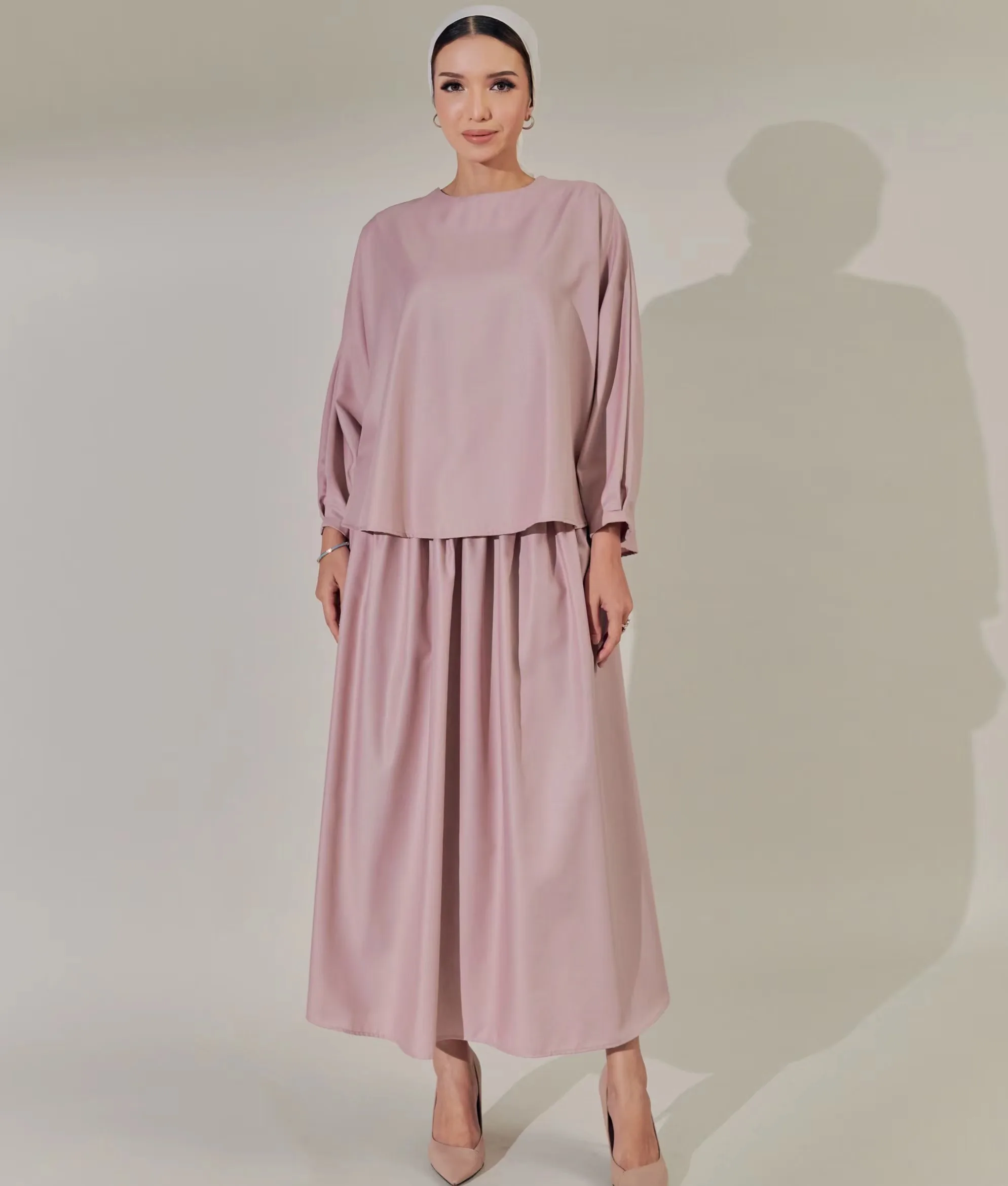 2022 Malaysia Stylish 2 Pieces Set Modest  Muslim Dress Silky Kaftan Dubai Turkey Muslim Abaya Dress