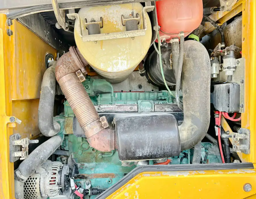 Used L90F Wheeled Loader Original Korea L90 Loading and unioading  Machinery  4 Ton wheel  type Frnor end Loader for sale