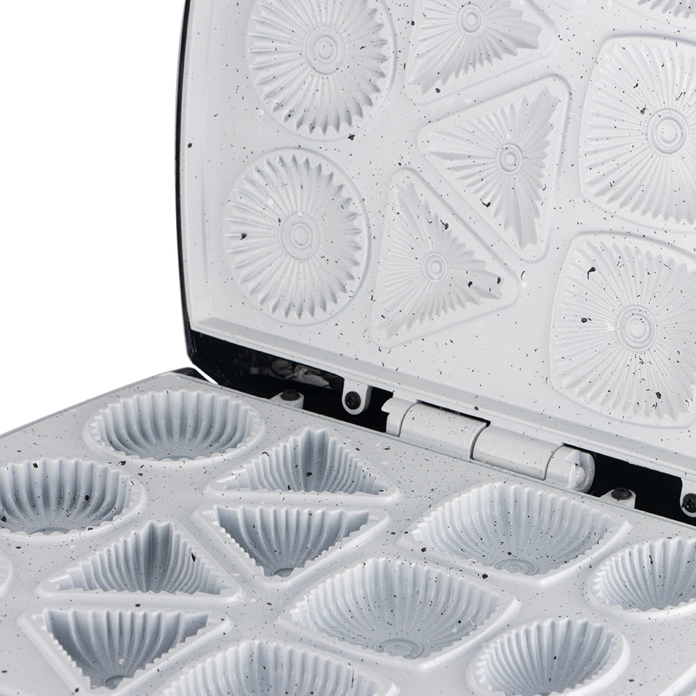 Household Electric Breakfast Cake Biscuit Cookie Nuts Maker Bubble Waffle Maker With Different Shape