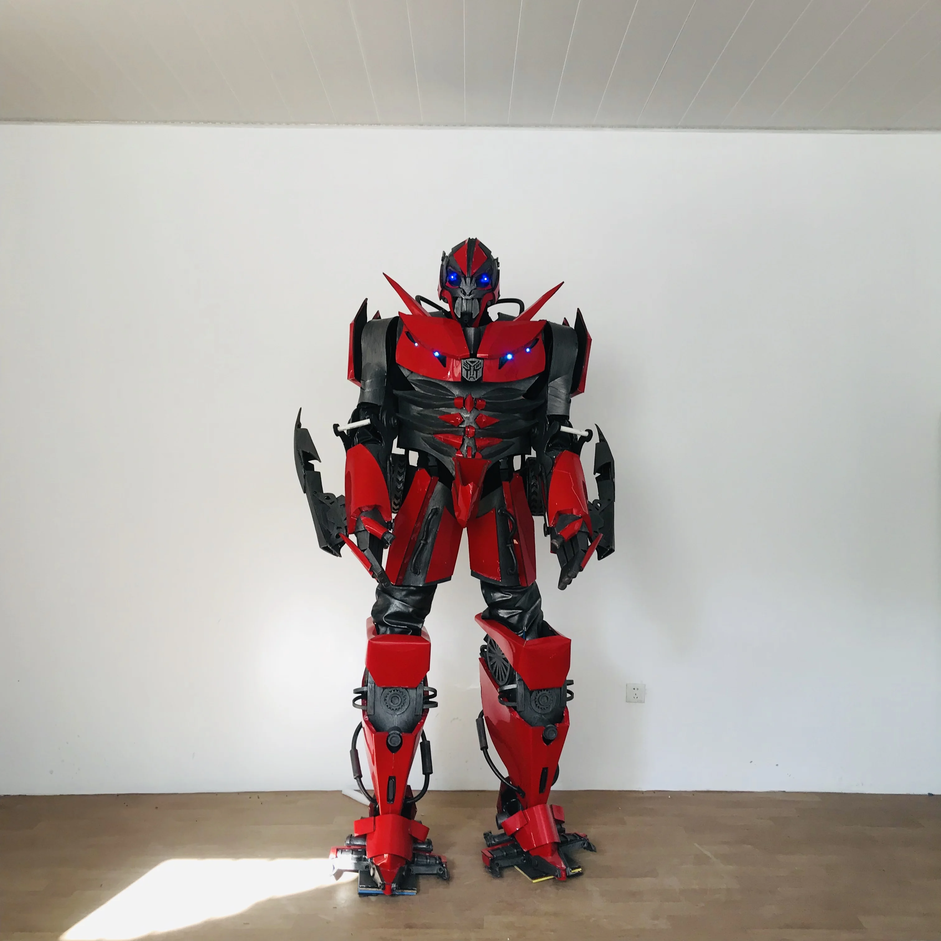 
Wholesale popular Realistic Robotic Megatron Robot Costume Foam 