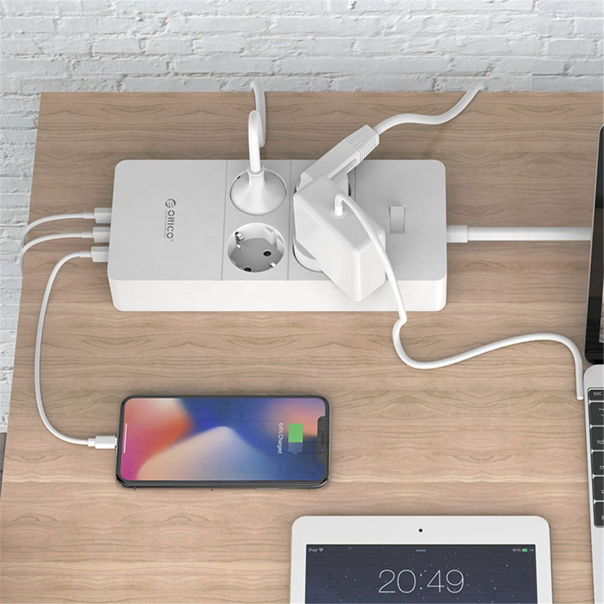 ORICO Bulk 110V 10A Surge Protection 4 AC EU Outlet Power Strip With 5 USB Ports HPC-4A5U-V1-EU