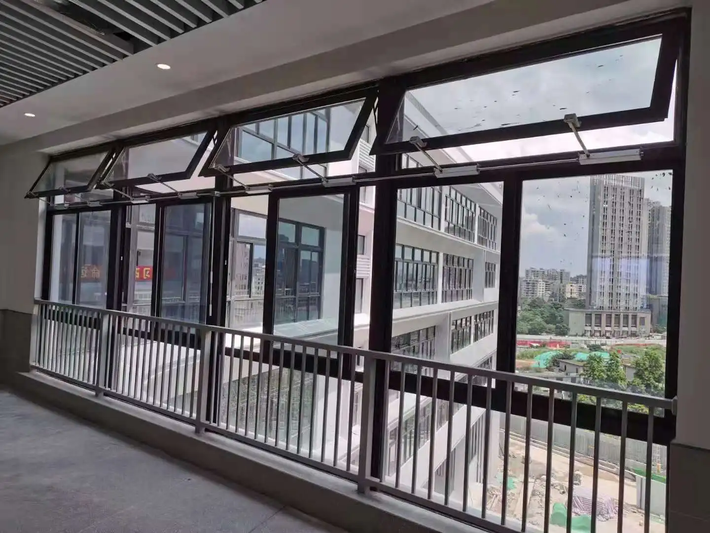 Горячая Распродажа, Низкошумный моторизированный двойной оператор окон для теплиц