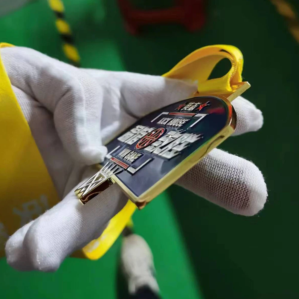 Custom  full in color  Zinc Alloy AmericaSport Creative OEM North Ribbon Logo Style  Technique Games basketball Medals