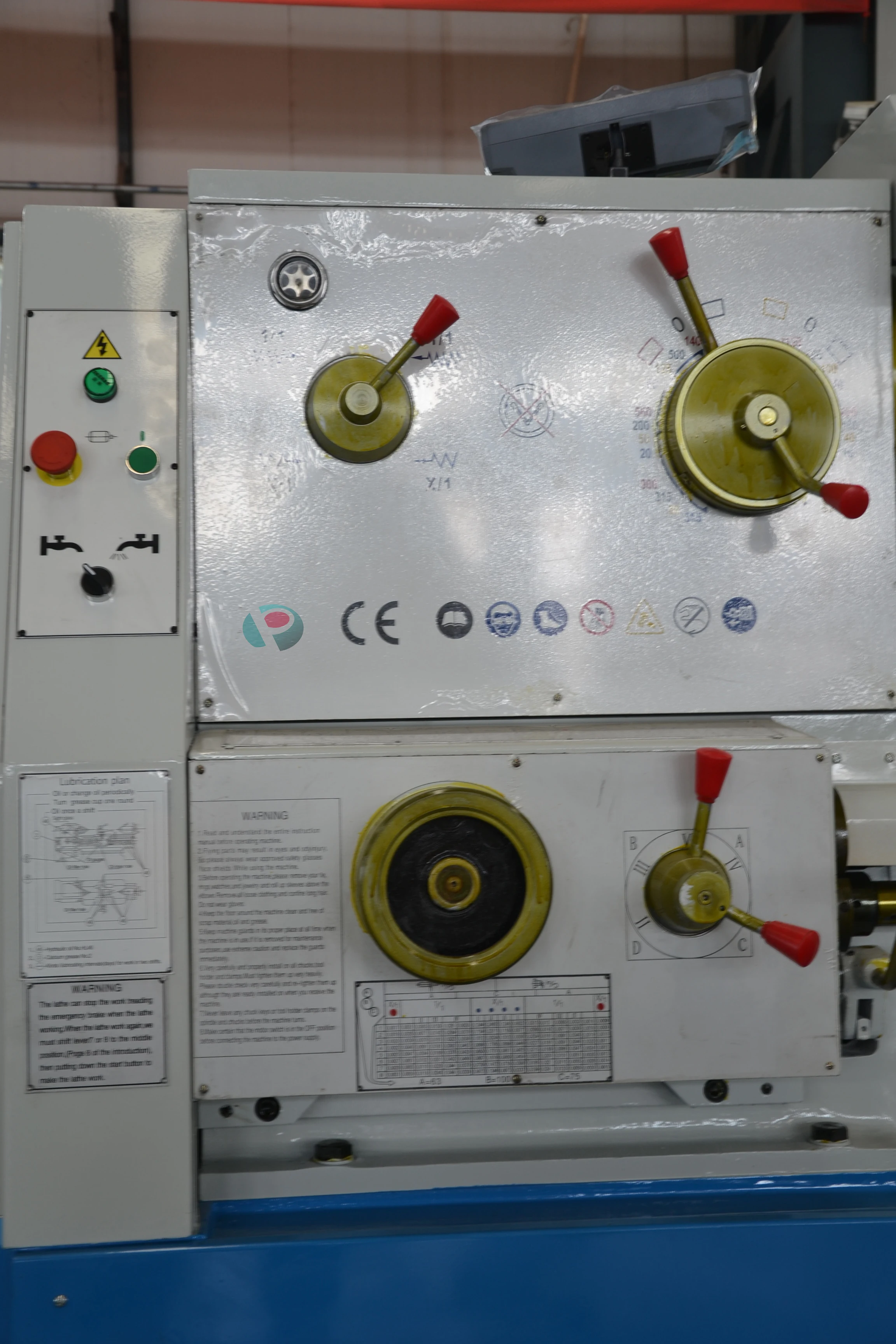 Semi Automatic Lathe Machine (C6132 C6136 C6140 C6150 C6166) Engine Lathe