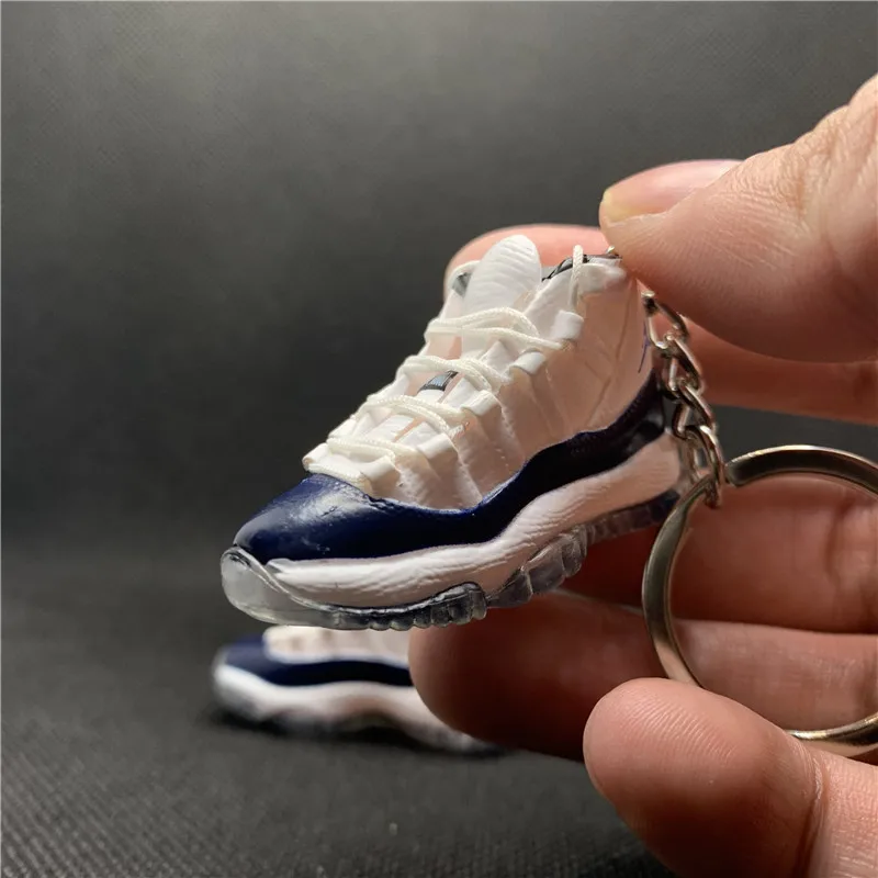 Самый дешевый мини брелок yeezy для кроссовок air jordan ручной