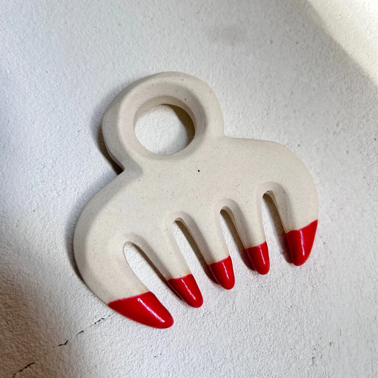 Best Selling Ceramic Gua Sha Scalp Massage Comb Ceramic Guasha With Head Meridian Pain Relief Massager Hair Brush