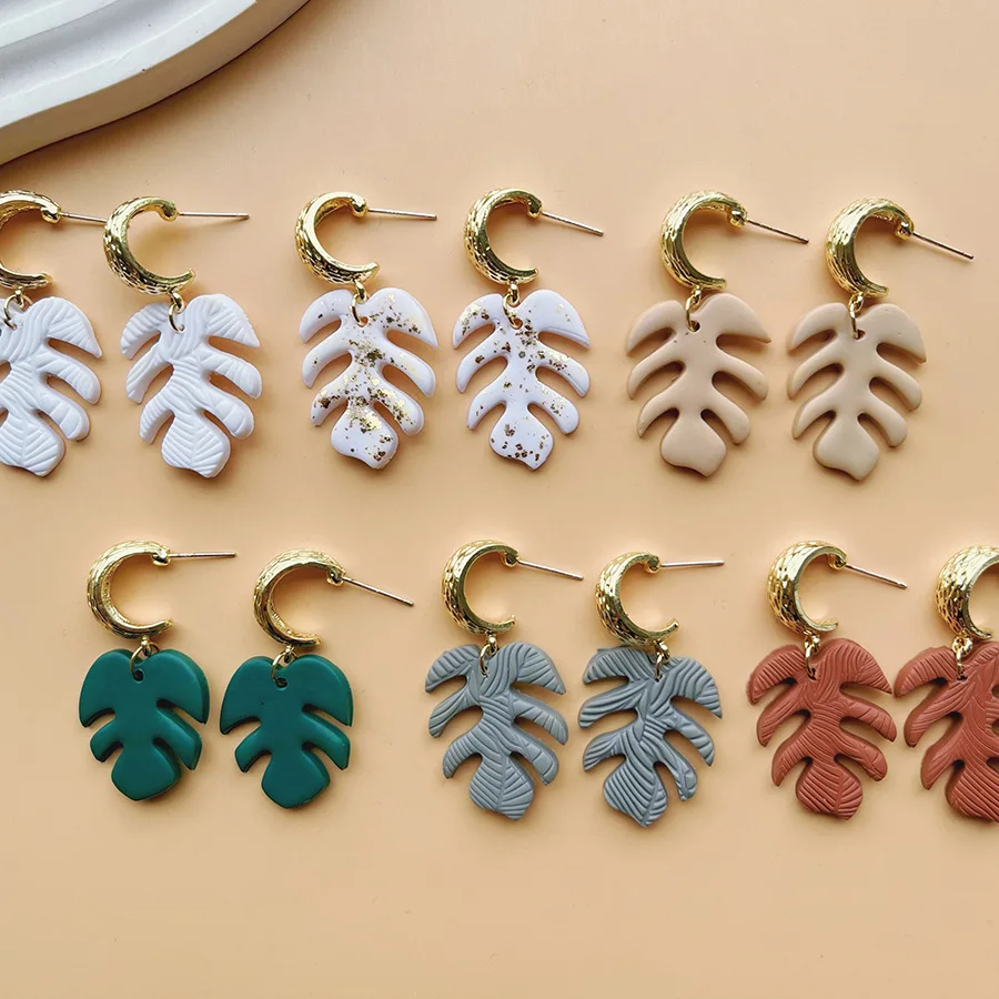 Customized Summer Seaside Beach Holiday Monstera Leaf Earrings Handmade Polymer Clay Earrings