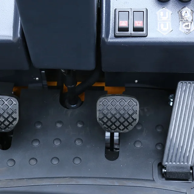 UN N-Series 3.0 T Diesel Forklift Truck Korea Doosan Eu5 Engine Hot Selling Model Material Handling