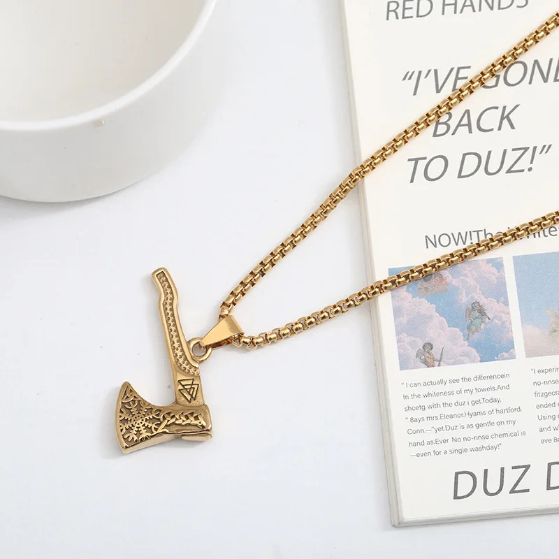 Wholesale Fashion Stainless Steel Necklace Retro All-Match Titanium Steel Clavicle Chain Men Women Pendant