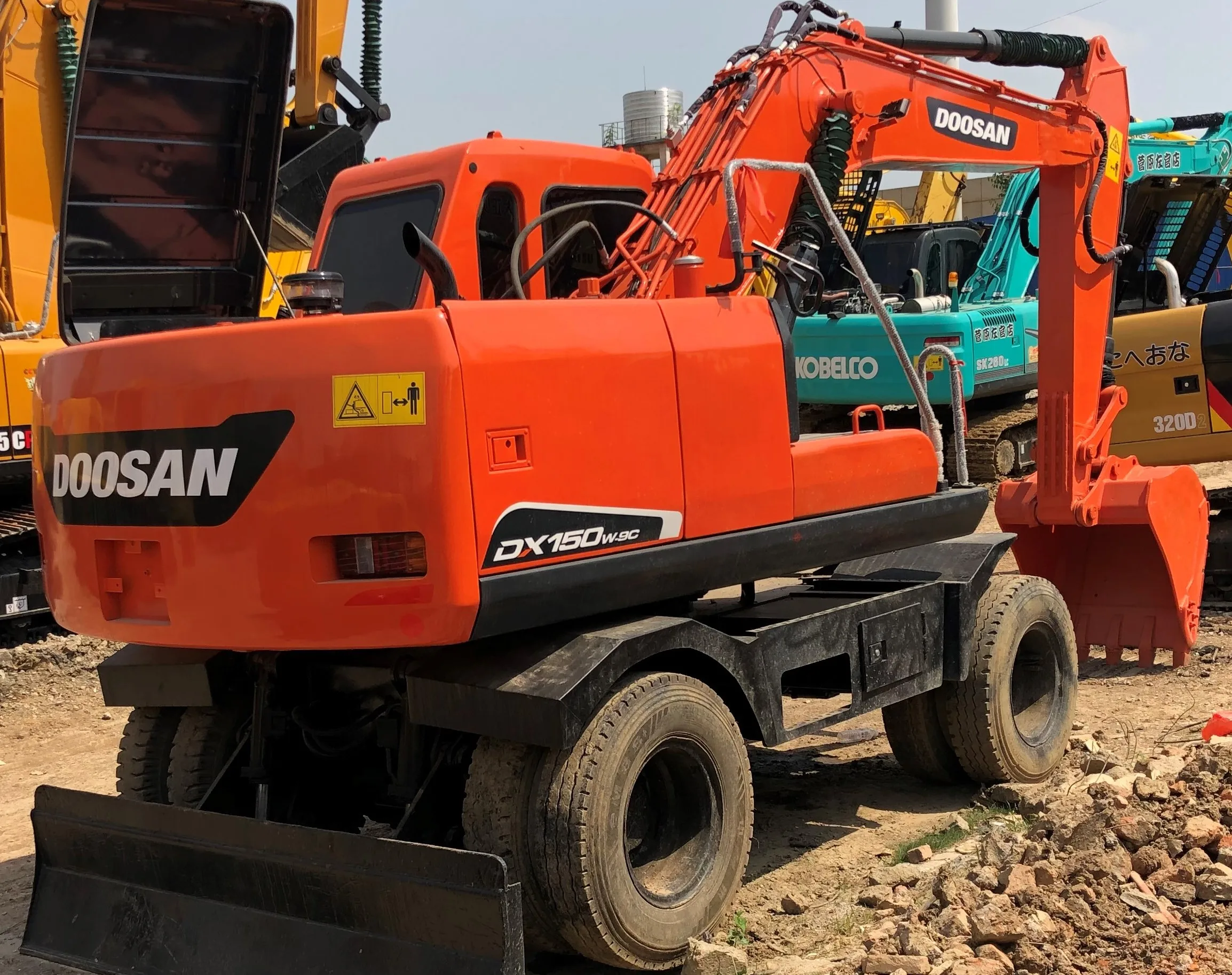 Best sale DOOSAN DX150W-9C High quality Delivery fast 100% Ready Low shipping costs Rough terrain Durable used excavator