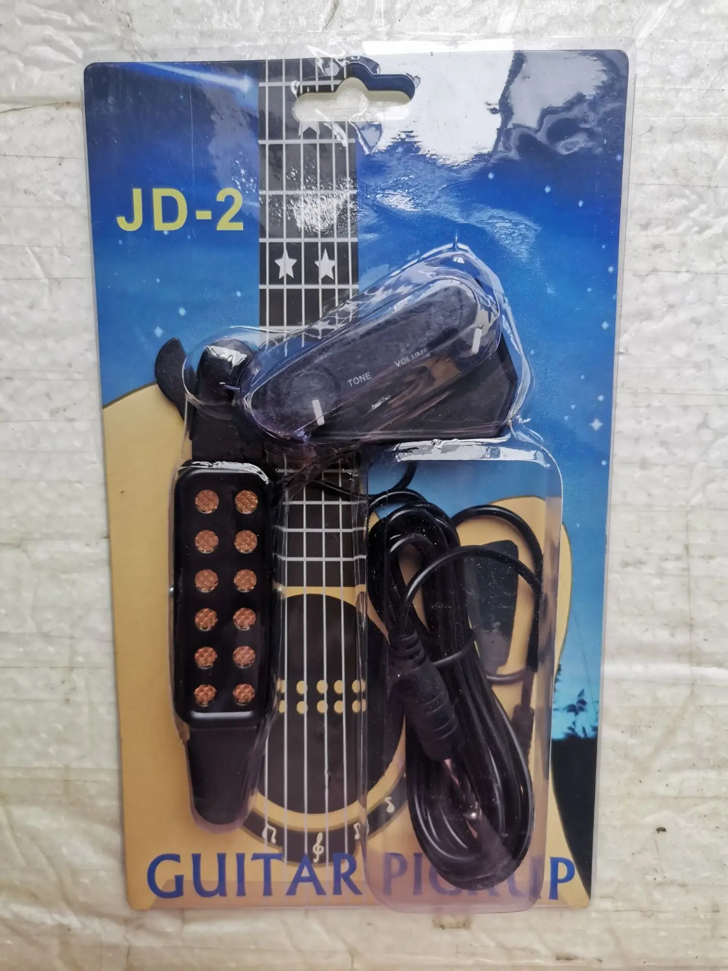 12 Sound Hole Magnetic Pickup Transducer with Tone and Volume Control, Suitable for Most Acoustic Guitar