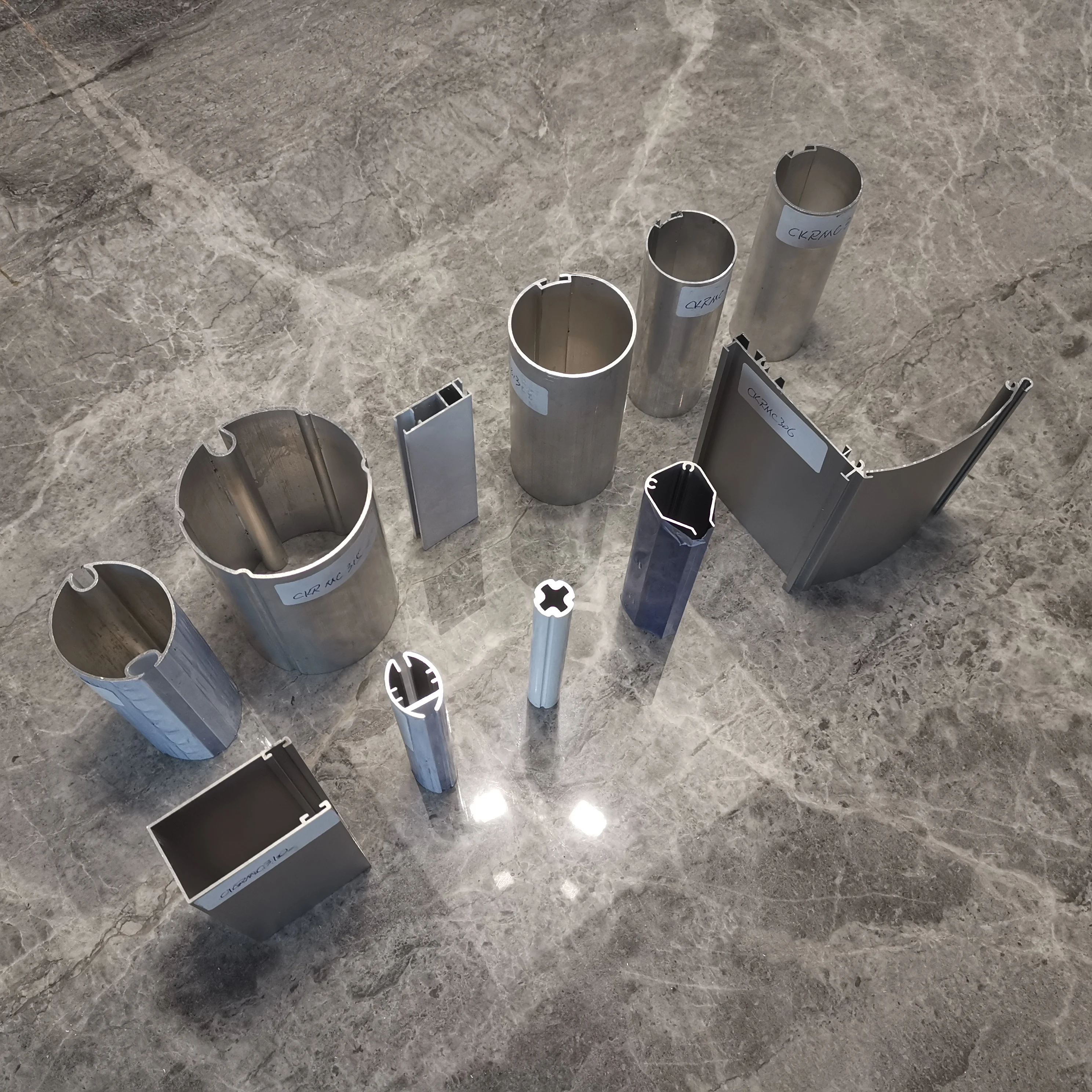 High Quality Heavy Duty Aluminium Curtain Track Hurricane Roller Shutter Manufacturer Sale Window Aluminum Profile