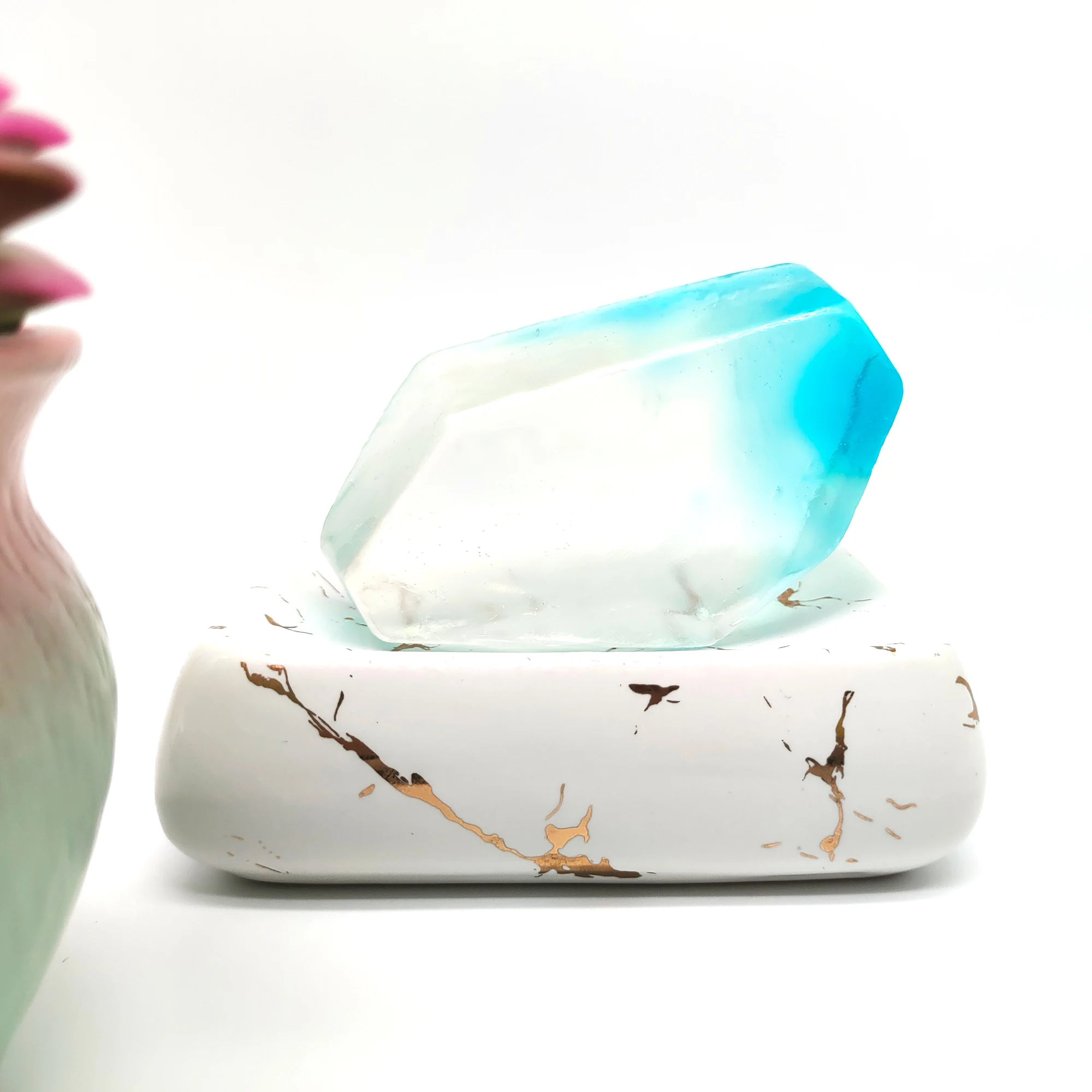 Customized Whitening Moisturizing Wash Face Bath Blue Diamond Fragrance Diamond handmade Soap