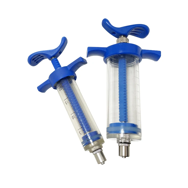Vet/veterinary syringe/injector TPX material for animals