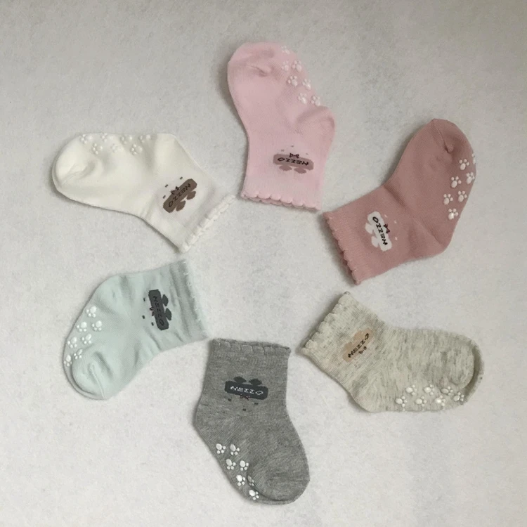 Newborn funny cute baby girl organic cotton rubber bottom baby socks wholesale