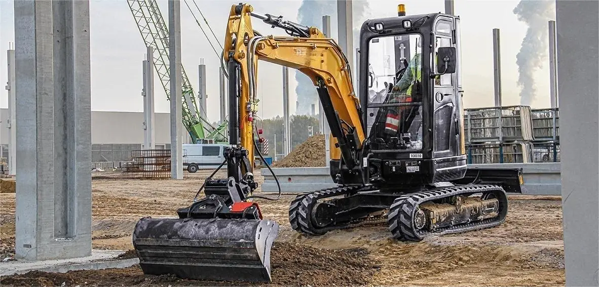 3.5 ton SY35U Mini Cralwer Excavator With Yanmar Engine Small Hydraulic Digger