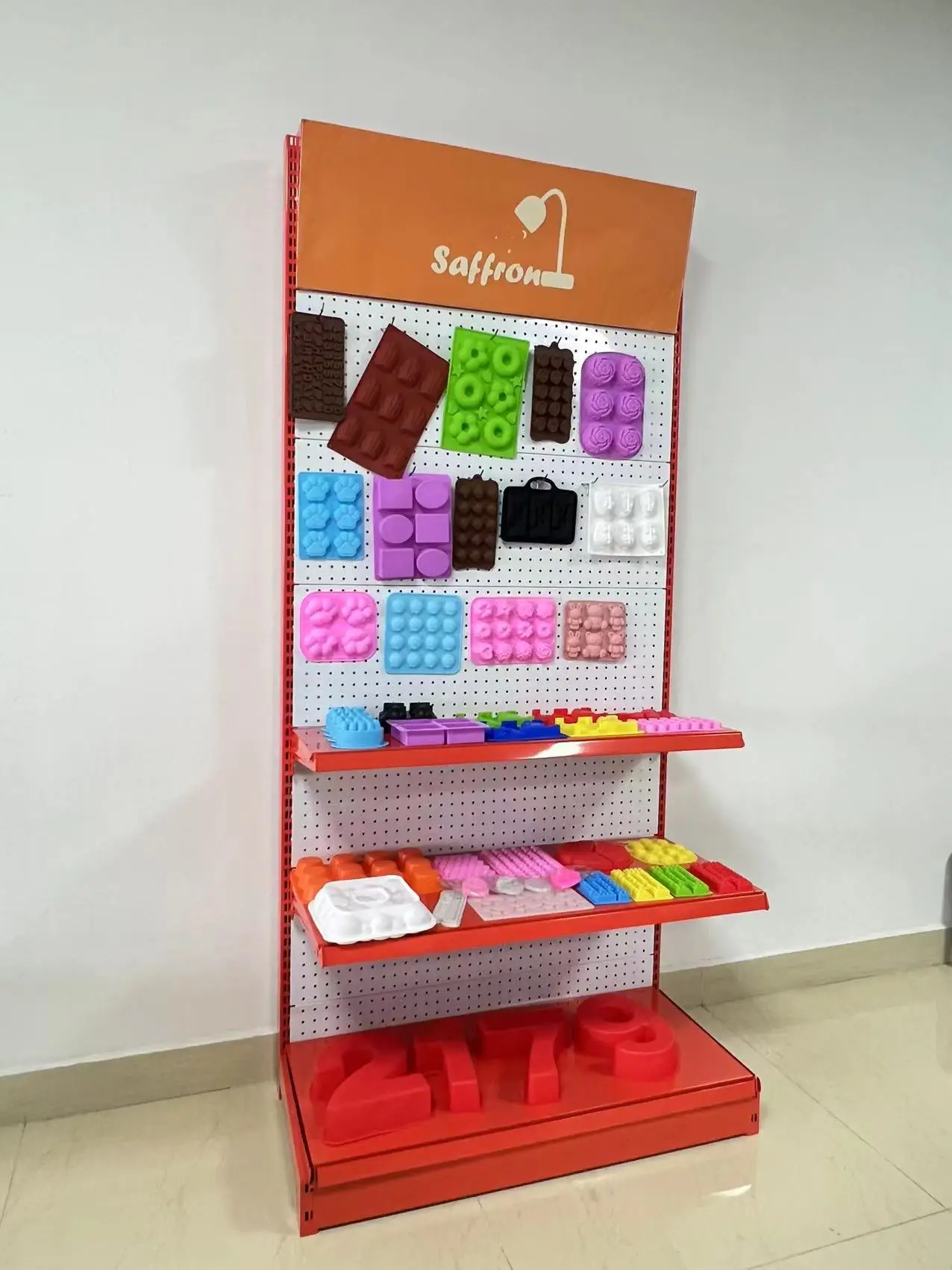Saffron Strawberry cake fondant silicone mold Chinese Manufacture factory price strawberry silicone beads maker