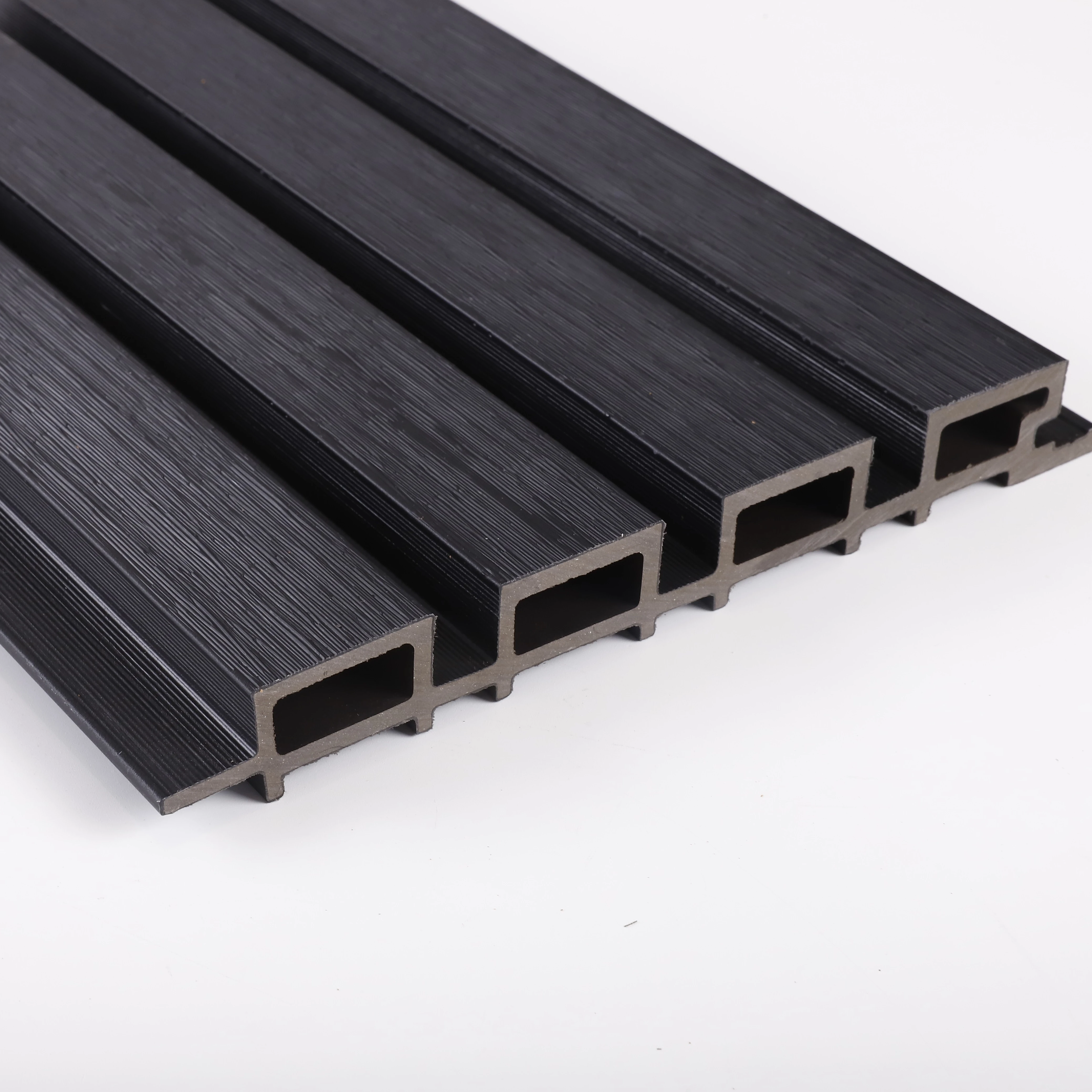 PVC Co-extrusion Panels Waterproof UV-resistant Exterior composite WPC Wall Panel Outdoor WPCWall Cladding
