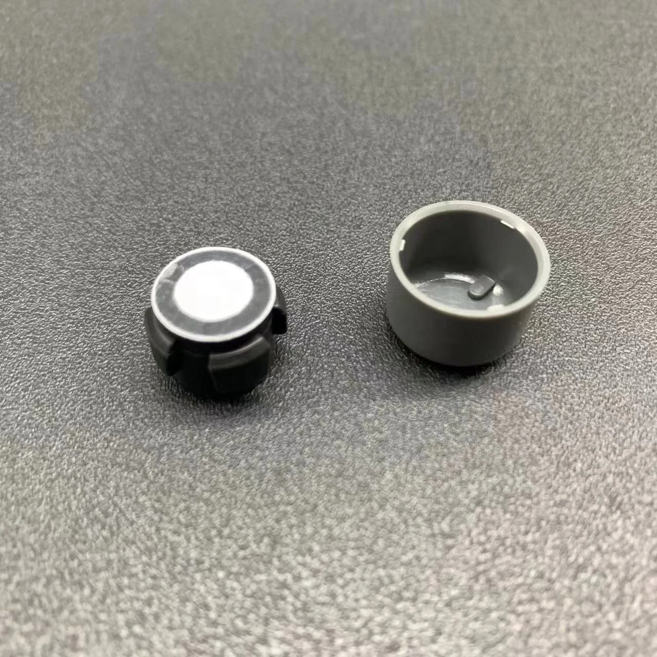 AYN Large Air Permeability Gray Vents Plug for Automotive Lamp