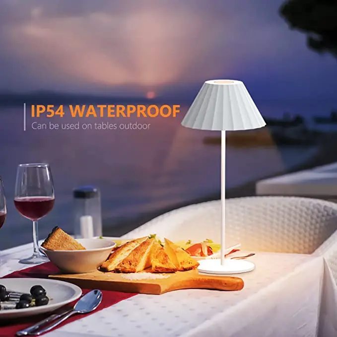 Cafe dining room decorative gold desk lamp adjustable battery operated cordless rechargeable led table lamp