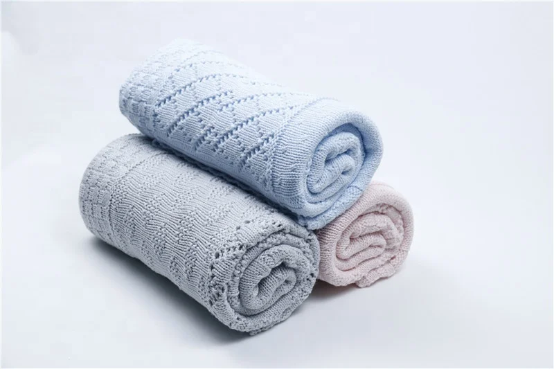 High quality cozy organic 100% cotton handmade knitted blanket