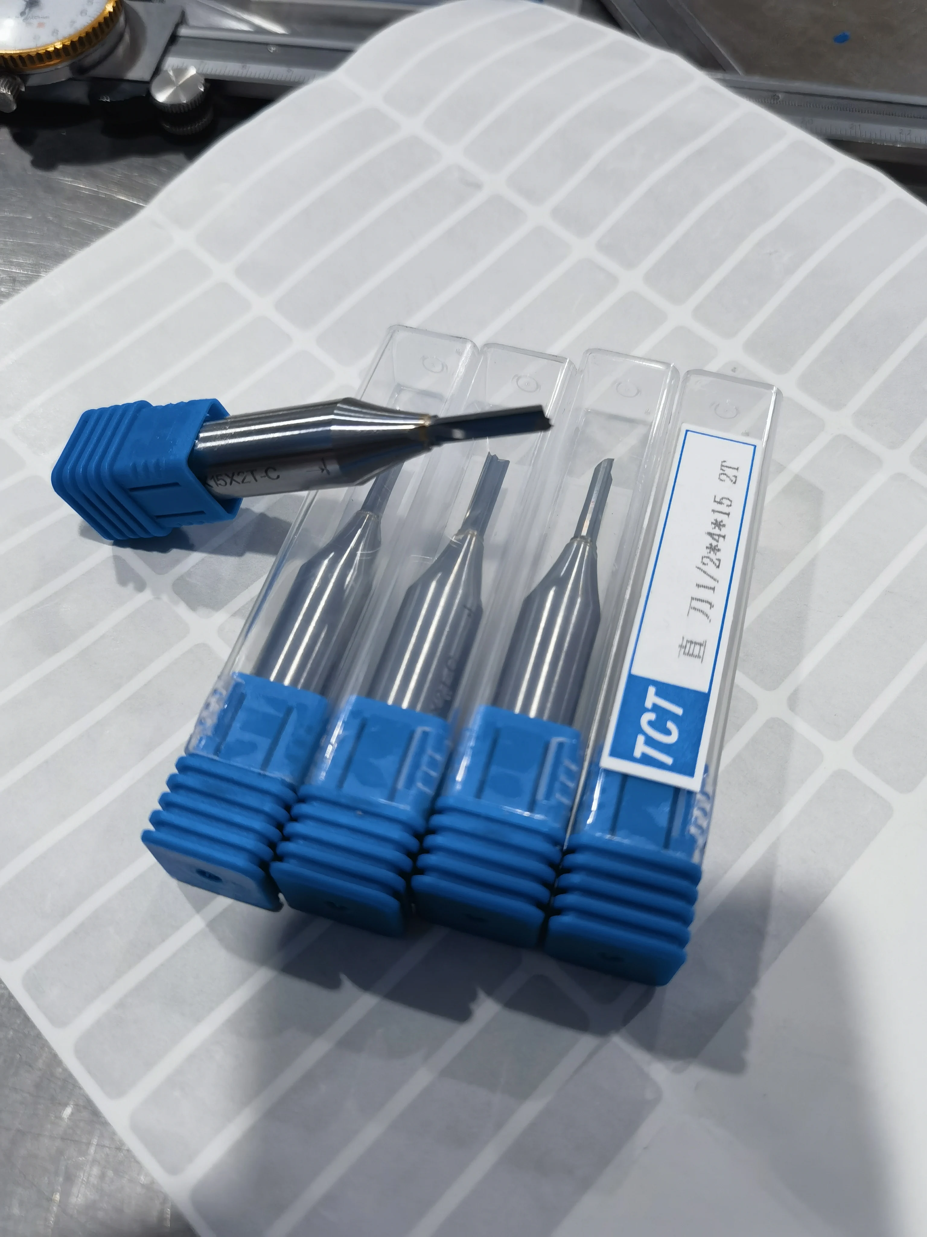 Фреза для фрезерного станка с ЧПУ твердосплавная фреза прямая по дереву 1/2 и 1/4 хвостовик