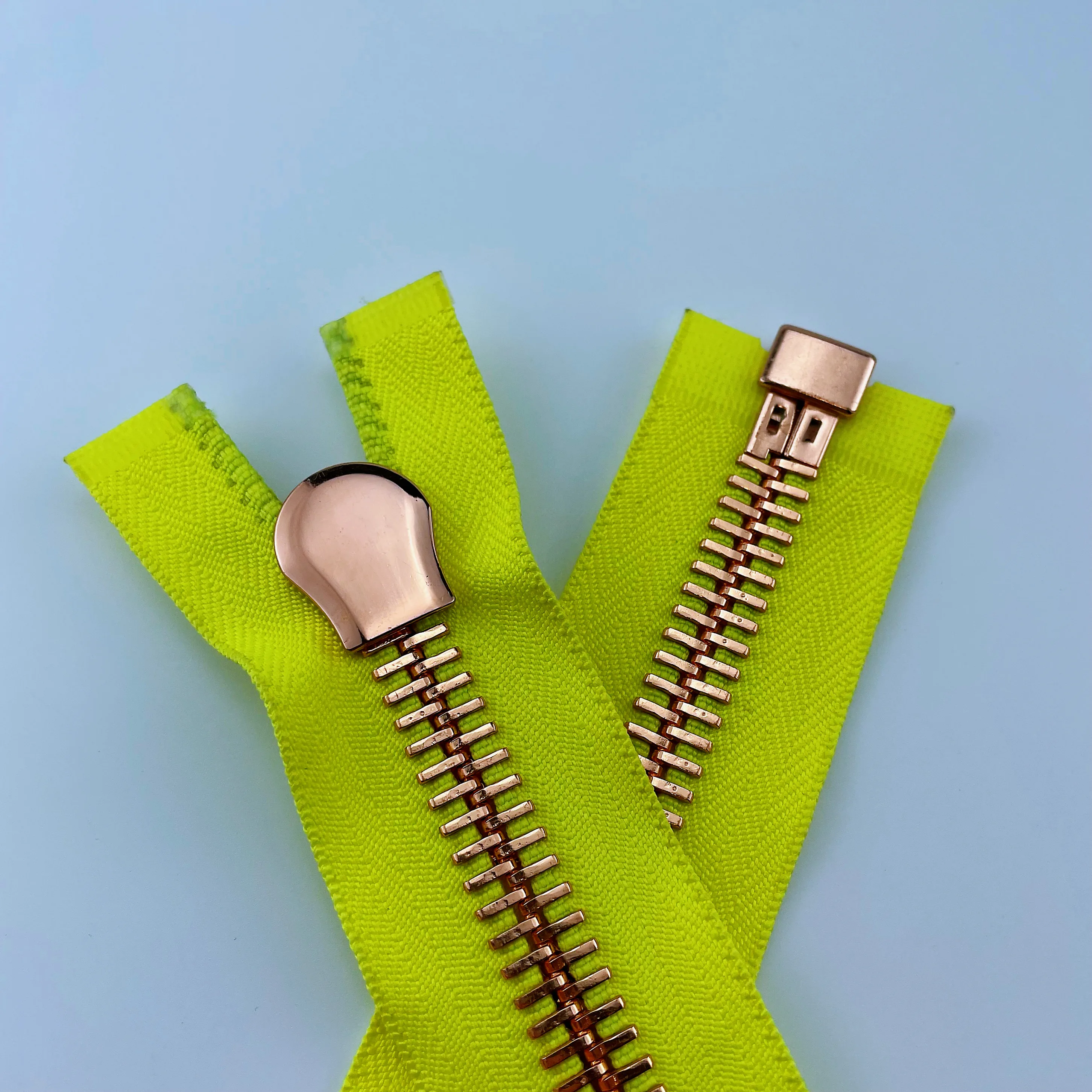 NO. 15 RIRI Zipper Accessories open end brass metal zipper for Garment and Bag full zip pulls