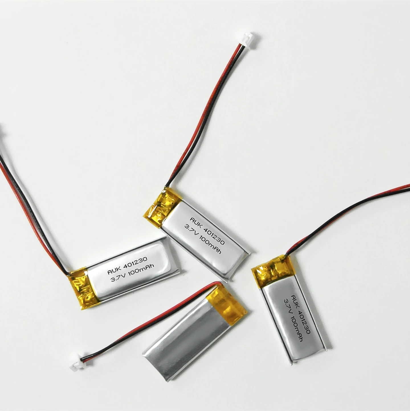 302020 352020 401520 501225 601220 Smallest Lipo Battery 3.7V 100mAh