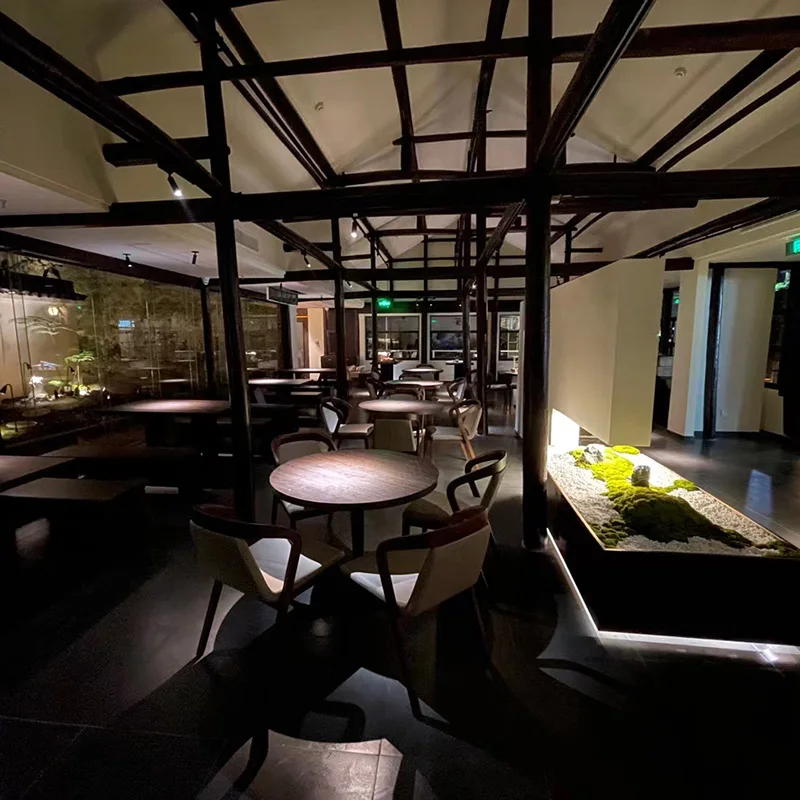 Adjustable Rotatable zoomable led track light 6-50degree  7W 10W white and black white for Restaurant lighting