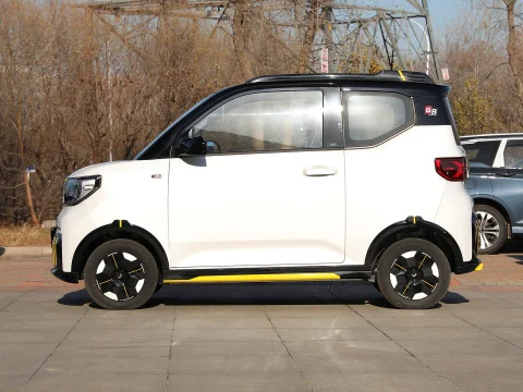 Низкие цены Wuling б/у мини-автомобиль 100 км/ч небольшие электрические автомобили wuling hongguang мини-производители электромобилей
